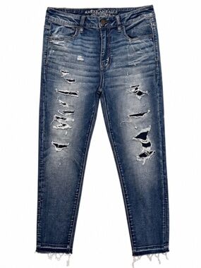 American Eagle Outfitters Distressed Cropped Denim w Raw Hem – Size 8 GUC